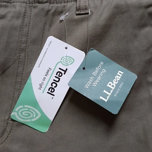 35W NWT L.L.Bean Tencel Shorts - Picture 2 of 8